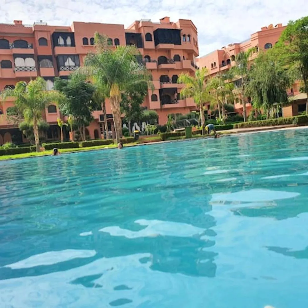 Propriete De Vacances Village Privee Marrakech Avec Piscines